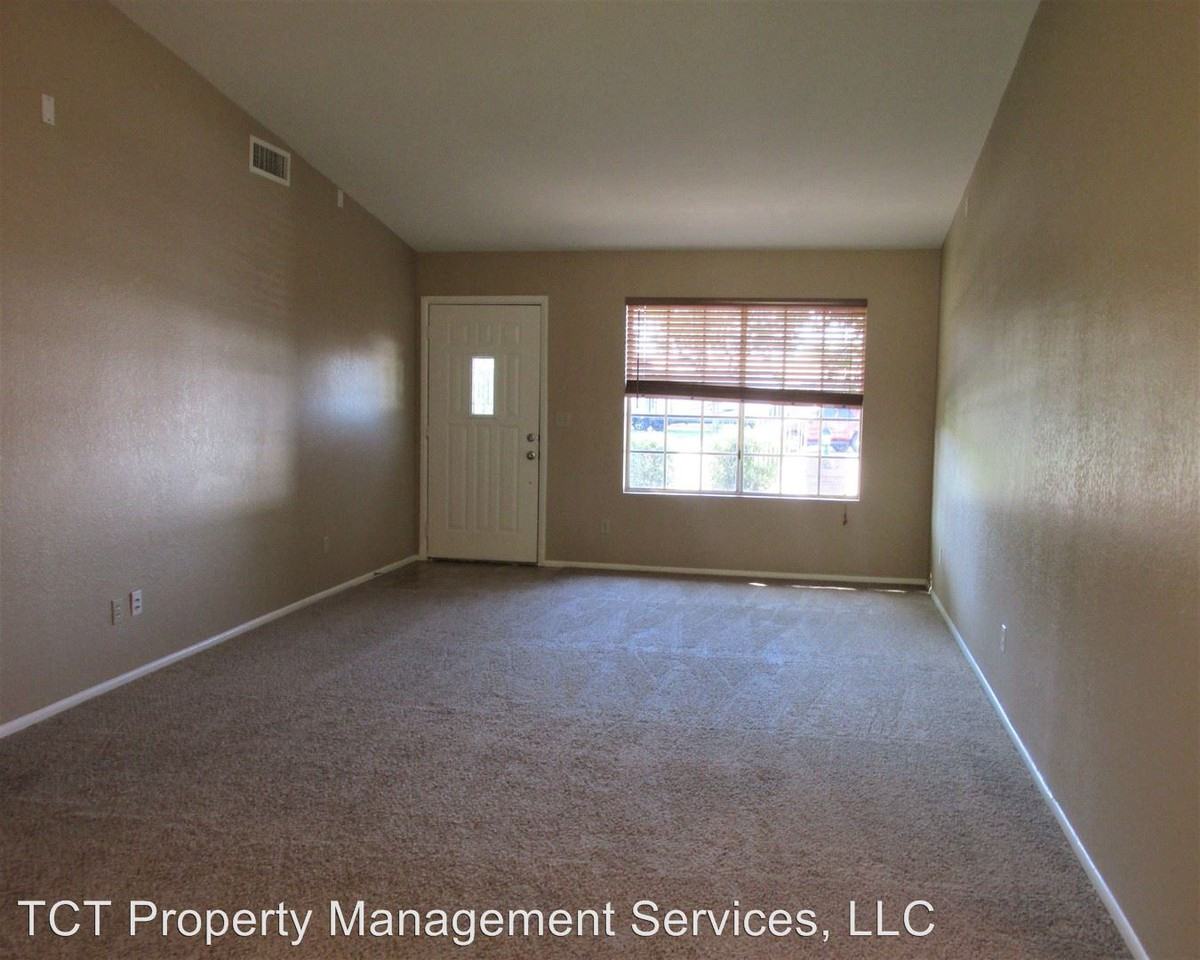 940 N Sericin Cir - Photo 2 of 10
