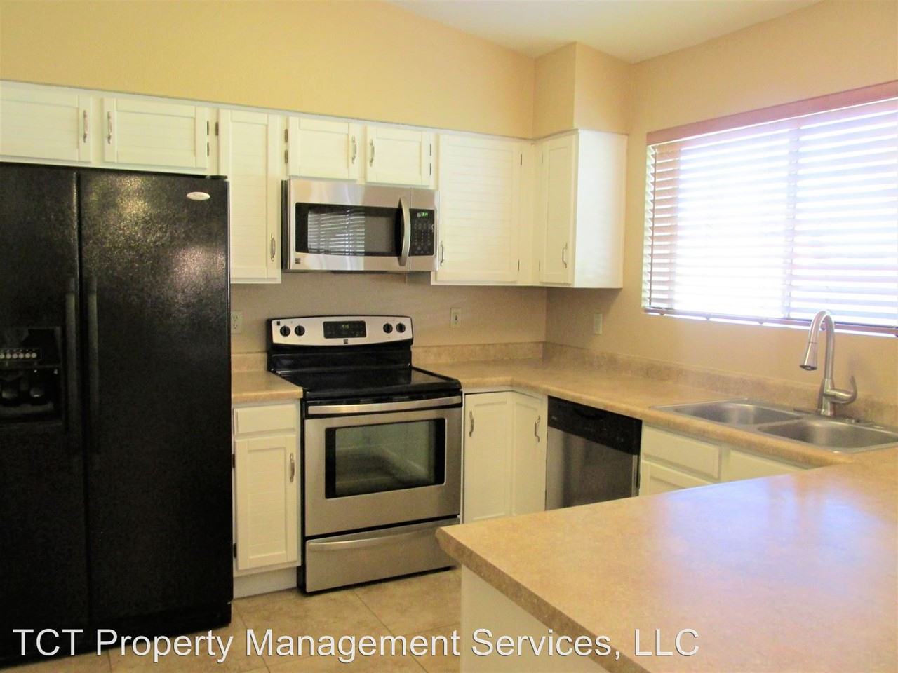 940 N Sericin Cir - Photo 3 of 10