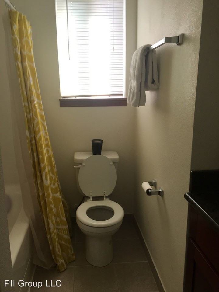 11680 Galaxy Ct - Photo 2 of 24