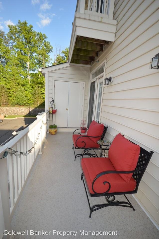 9522 Walker Way - Photo 2 of 26