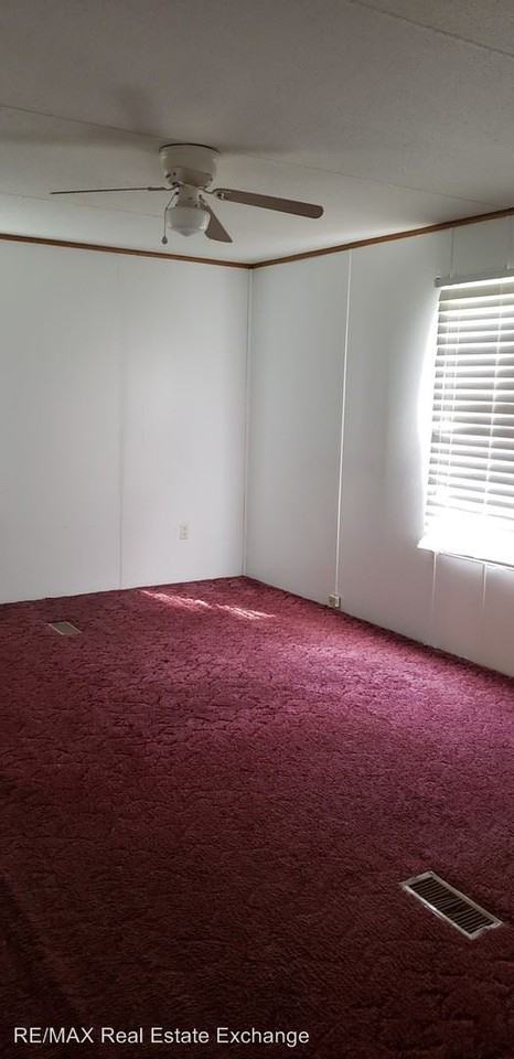 623 Bailey Rd - Photo 3 of 5