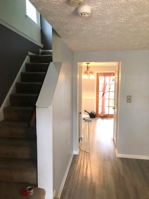 6235 Twain Ct - Photo 2 of 10