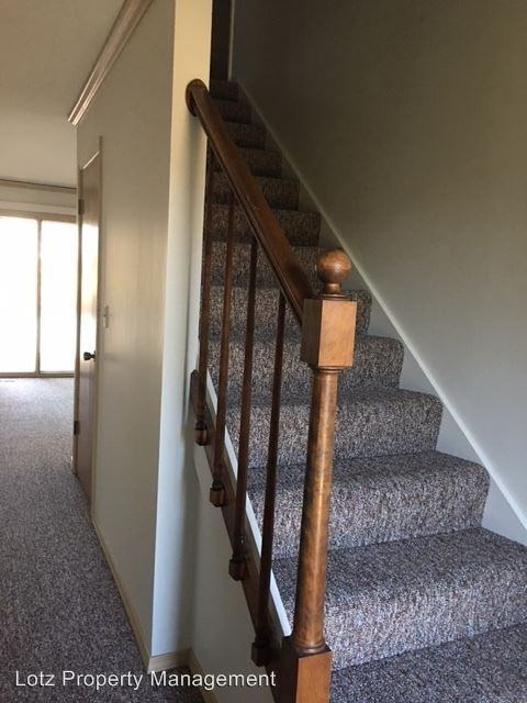 4 Heath Court - Photo 2 of 16