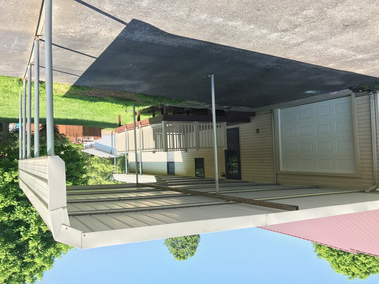 4358 Roberts Matthews Hwy - Photo 2 of 13