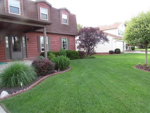 644 Carolyn Dr - Photo 2 of 16