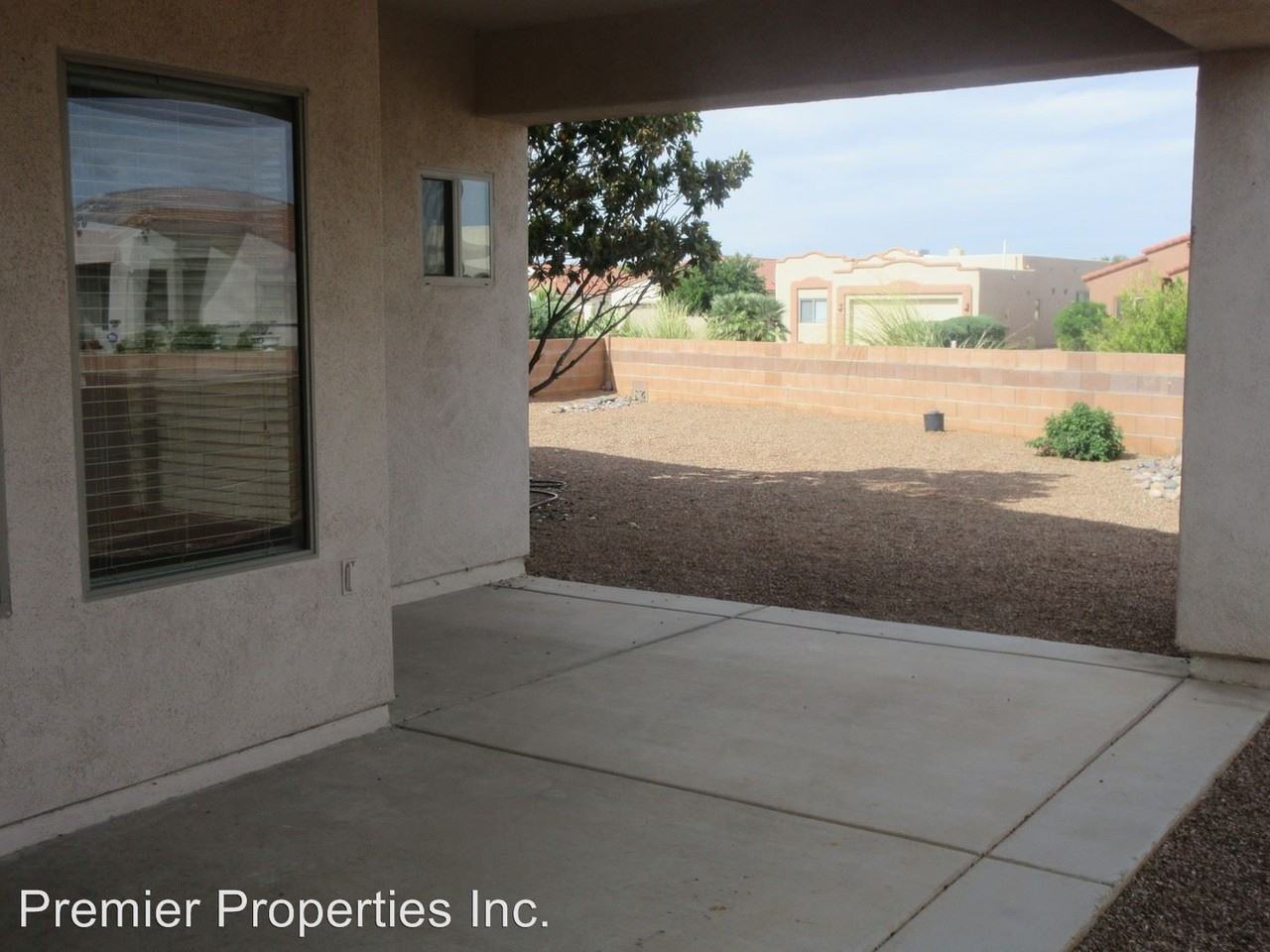 2263 S Vía Pompilo - Photo 2 of 20