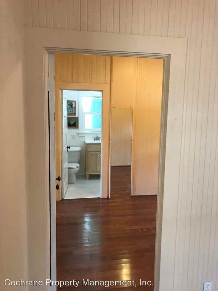 109 N Nopal St - Photo 3 of 10