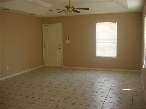 1022 French Ave - Photo 3 of 6