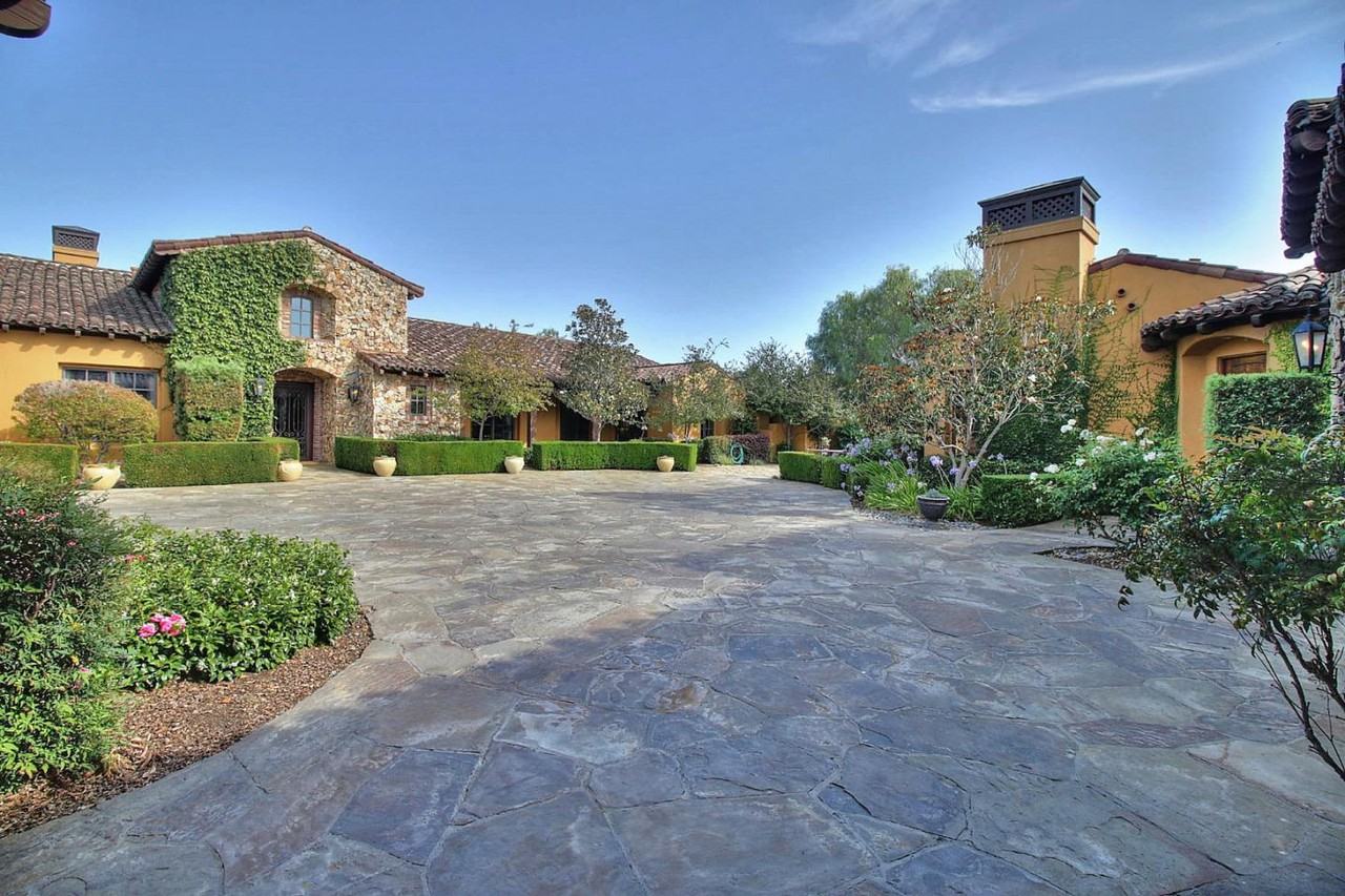 1220 Lions Peak Ln - Photo 3 of 40