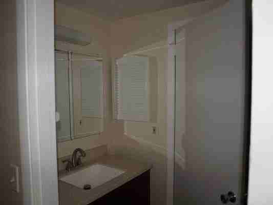 Manor Court - Photo 2 of 8