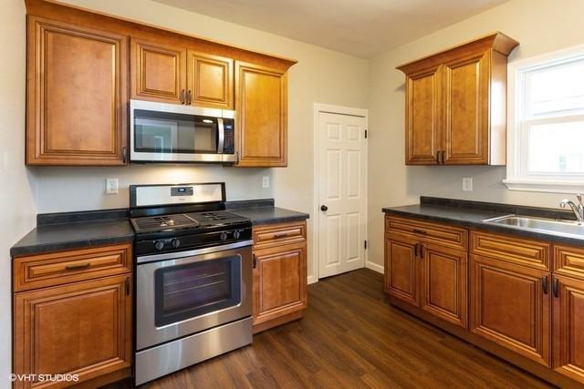 944 S 4th Ave - Photo 3 of 27