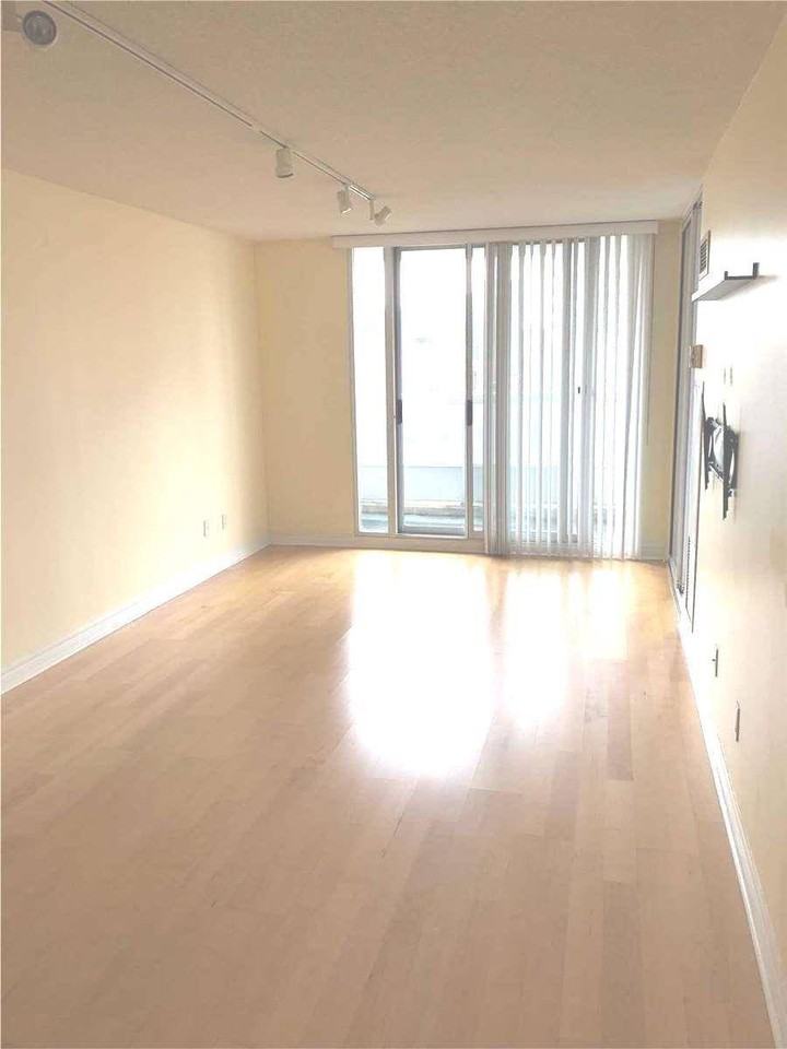 43 Eglinton Avenue East - Photo 2 of 2