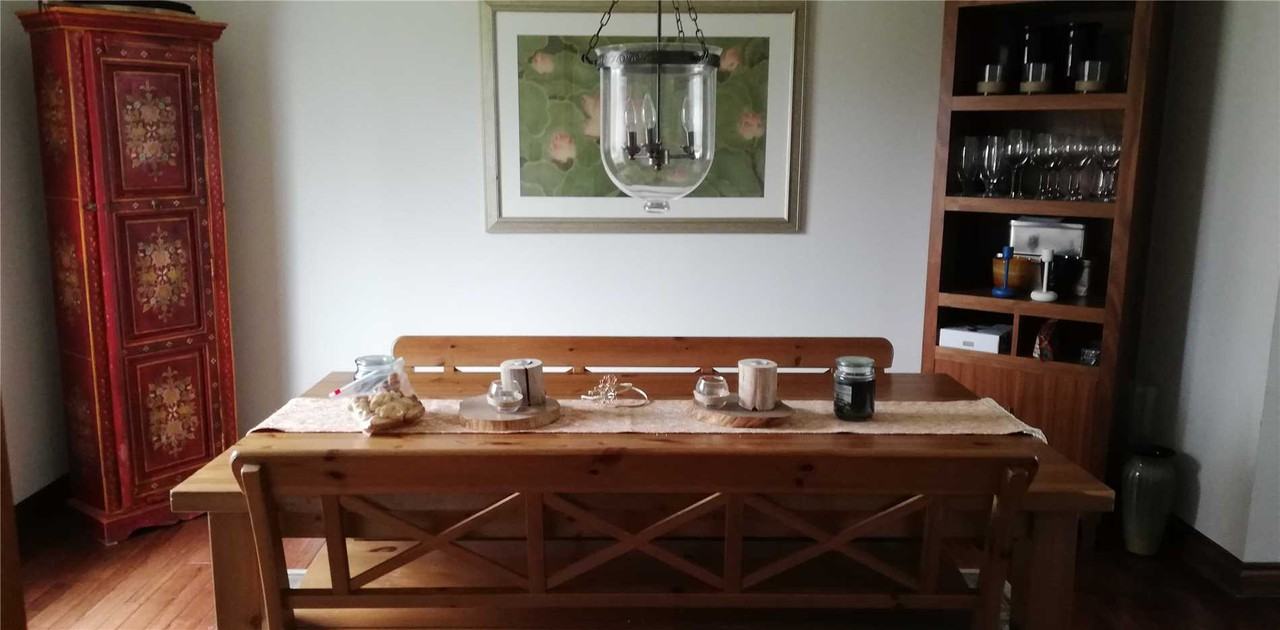 1980 Woodview Avenue - Photo 3 of 9