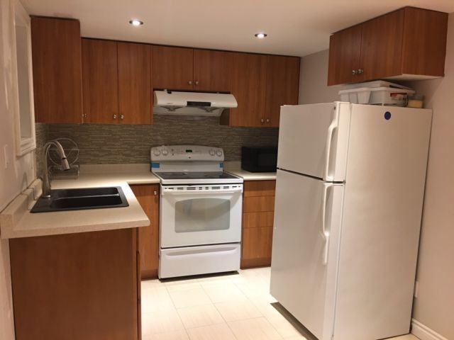 167 Goldhawk Trail #bsmt - Photo 2 of 4