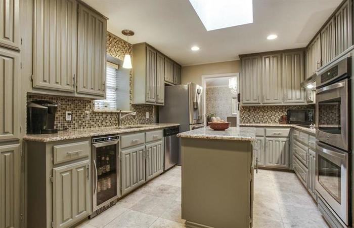 8639 Clover Meadow Dr - Photo 3 of 25