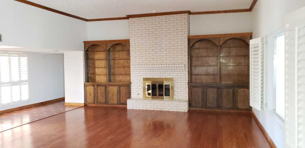 5804 Kingsfield Ave - Photo 3 of 21