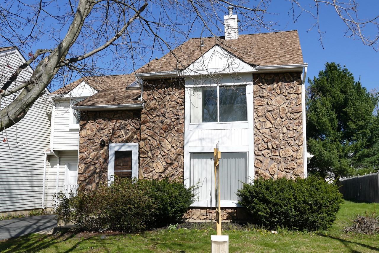 11 Jeffrey Cir - Photo 2 of 10