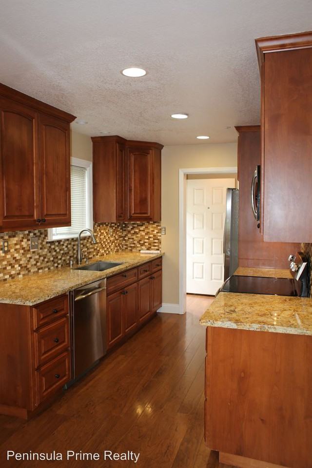 153 Albacore Ln - Photo 3 of 20