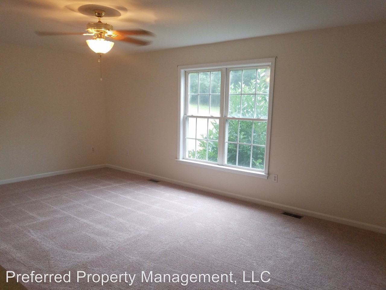 7320 Cloverhill Rd - Photo 2 of 18