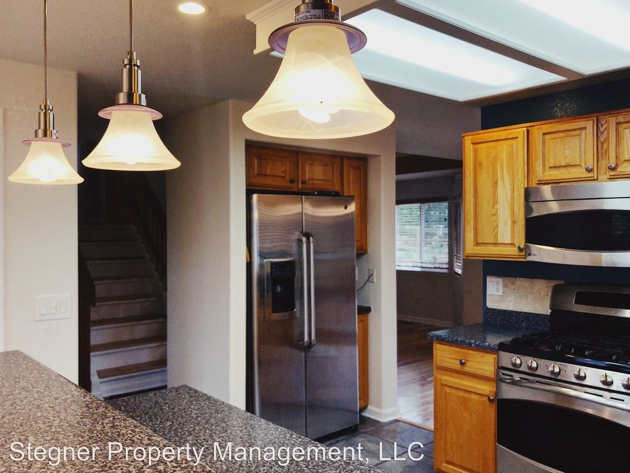 7227 Matheson Dr - Photo 3 of 15