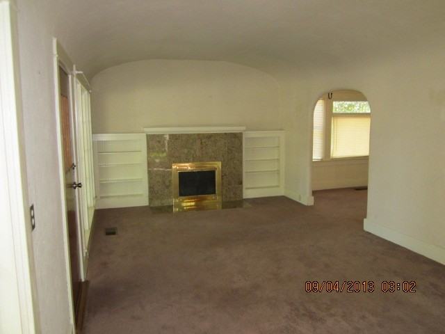 212 Elmwood Avenue - Photo 3 of 8
