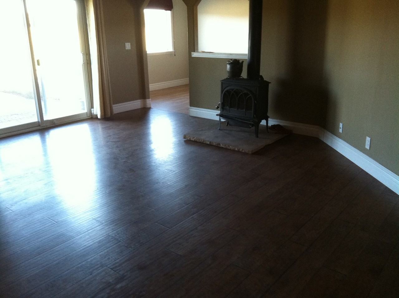 8725 Yakima Rd - Photo 2 of 9