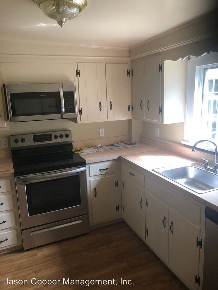 2546 Weatherhead Hollow Rd - Photo 2 of 28