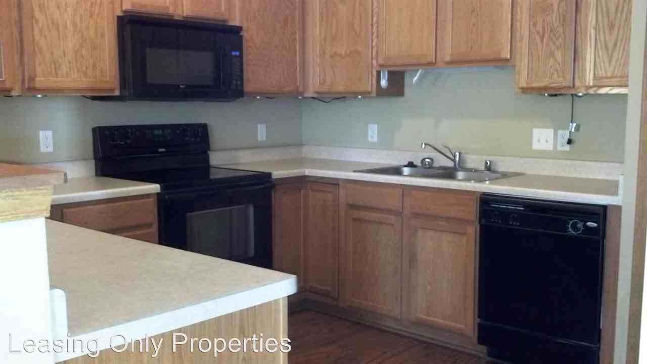 1519 24th St #26 - Photo 2 of 11
