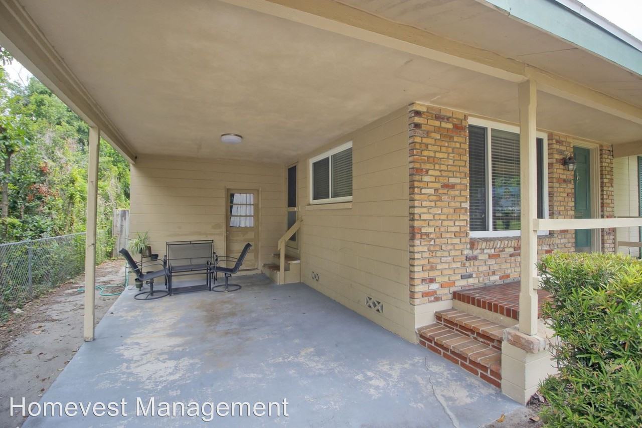 2515 Illinois St - Photo 2 of 14