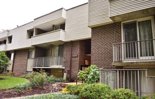 featured image of 10246 Prince Pl #T4