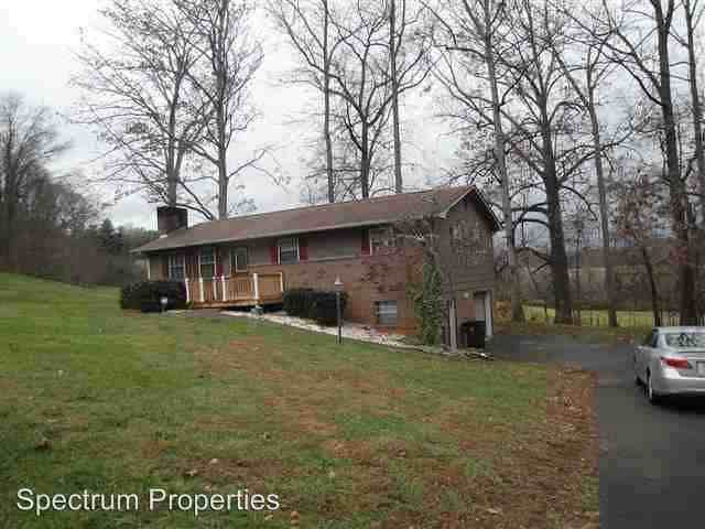 1153 Terrance Cir - Photo 2 of 2