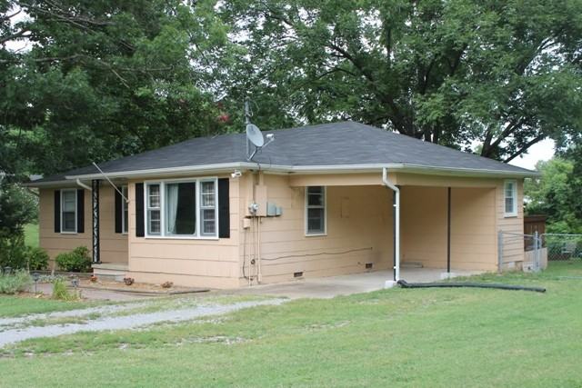 404 Isbill Rd - Photo 2 of 24