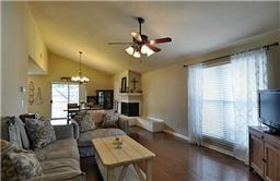 1315 N Floyd Rd - Photo 2 of 20