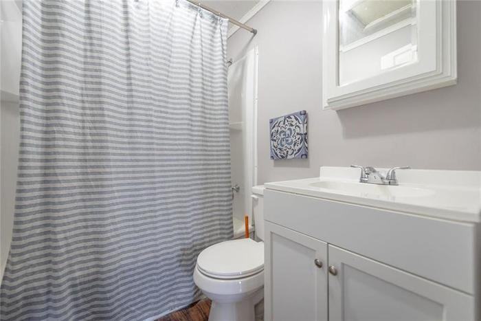 6103 E 84 St - Photo 2 of 10