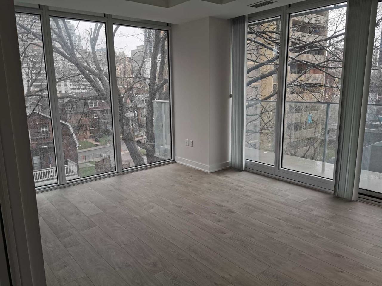 50 Wellesley Street East ##604