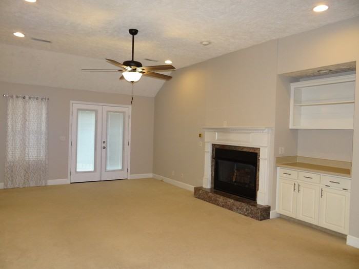 142 Still Water Dr - Photo 2 of 36