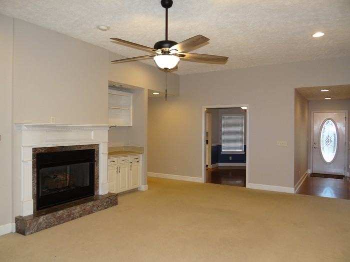 142 Still Water Dr - Photo 3 of 36