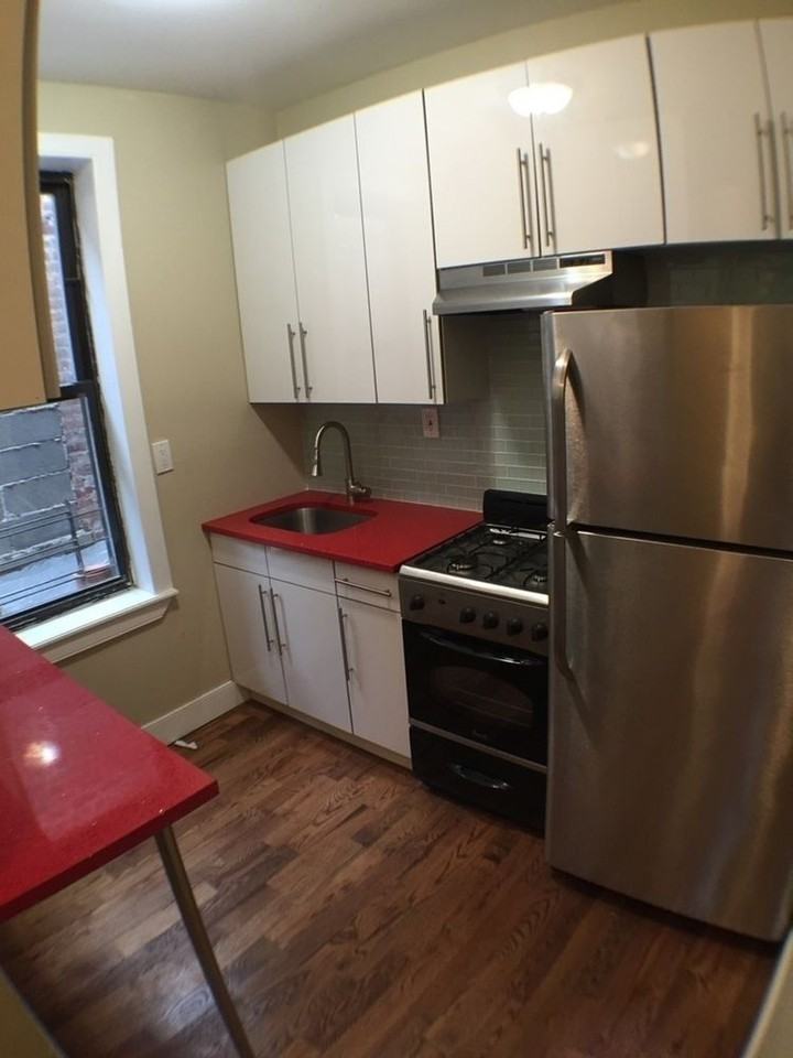 818 MacDonough Street #2f