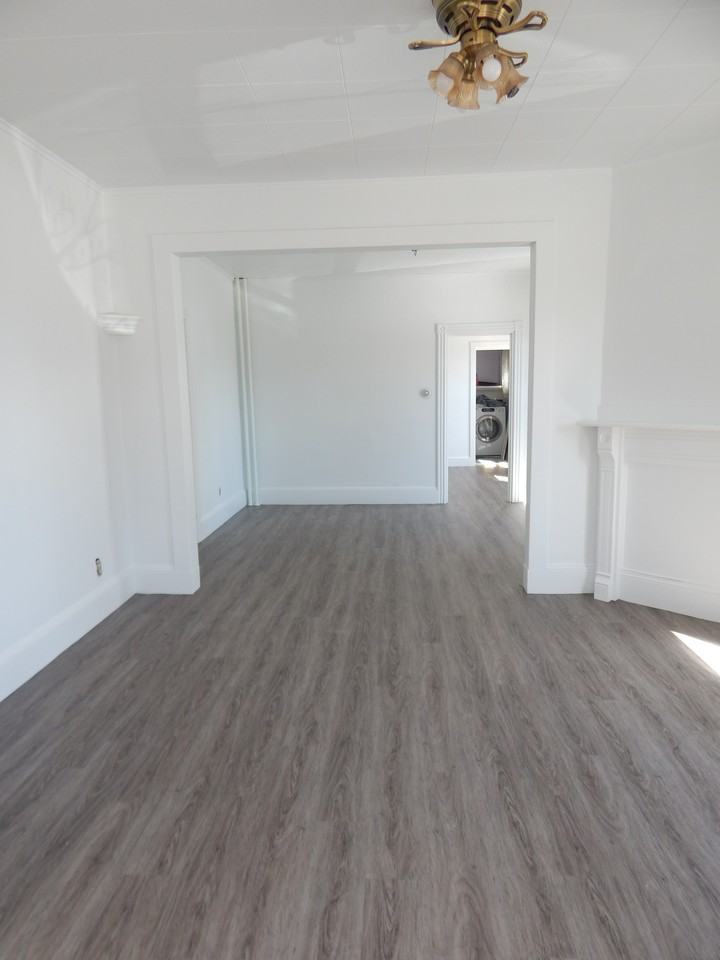 219 Valley Street - Photo 2 of 9