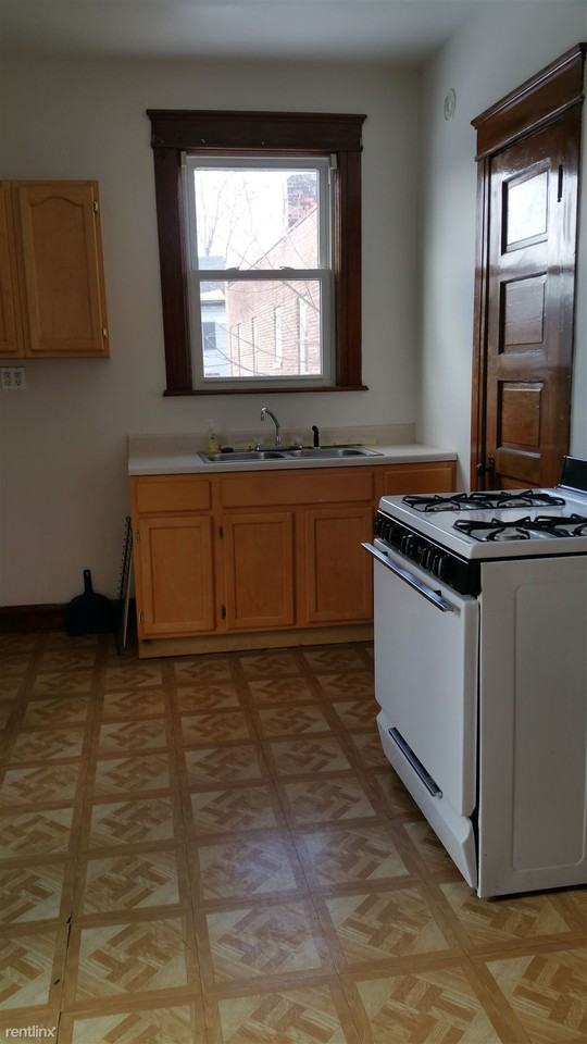 400 Orange St #2nd Fl - Photo 2 of 7