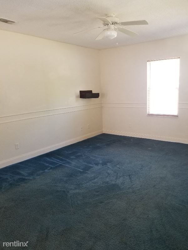 1530 W. 29th St - Photo 2 of 9