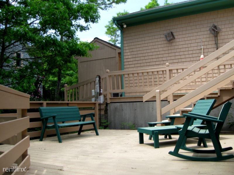 Overlook Circle - Photo 3 of 9