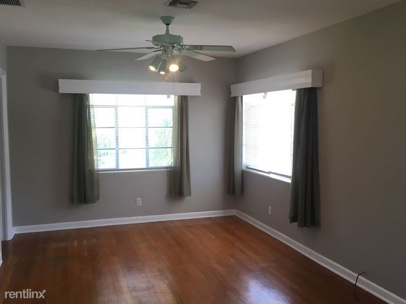 4916 N Flagler Dr Top - Photo 2 of 12