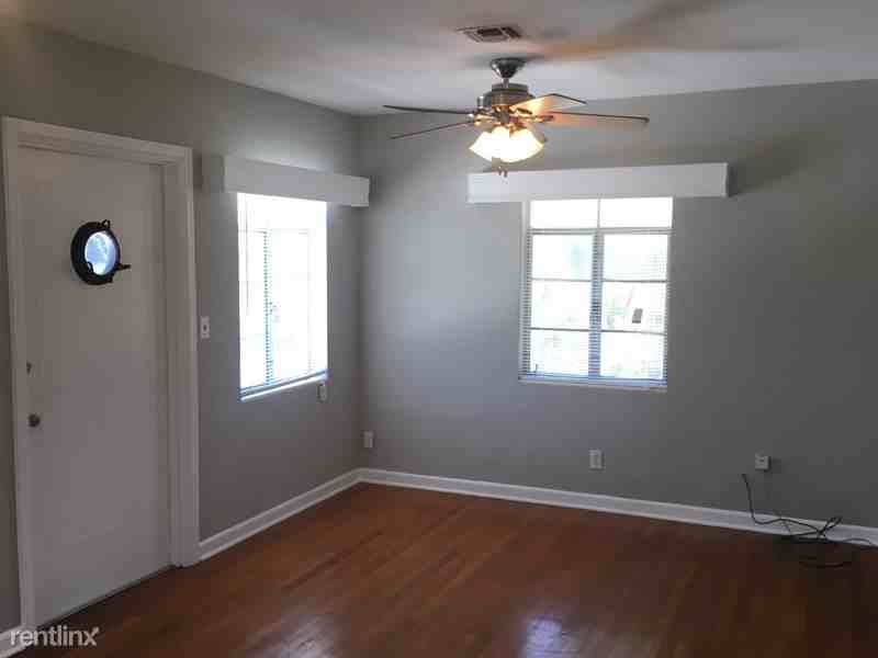 4916 N Flagler Dr Top - Photo 3 of 12