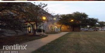 3868 9th St SE - Photo 3 of 9