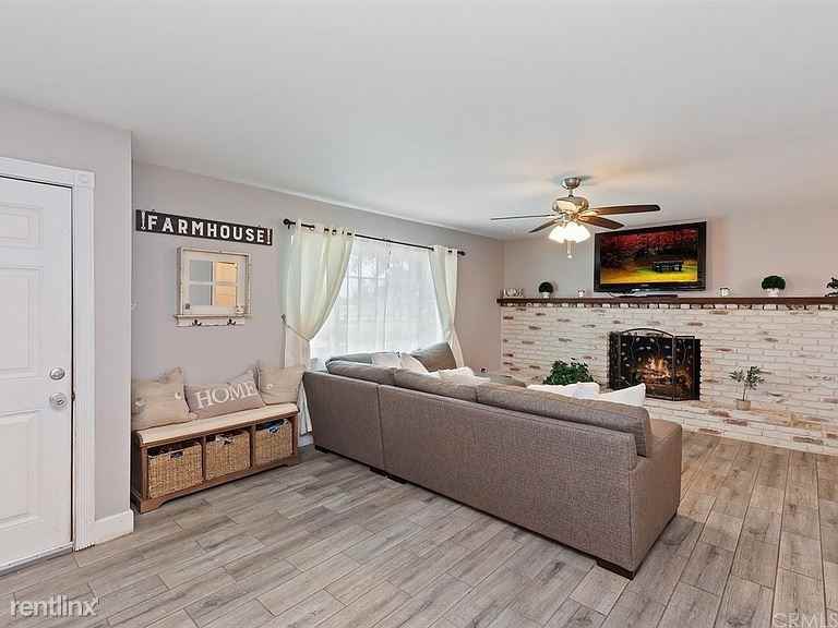 2183 First St - Photo 2 of 13