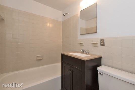 1224 Washington St 3b - Photo 3 of 8
