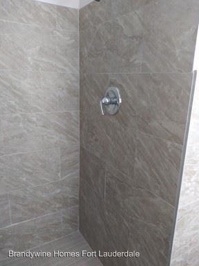 295 NW 29th Ave - Photo 3 of 6