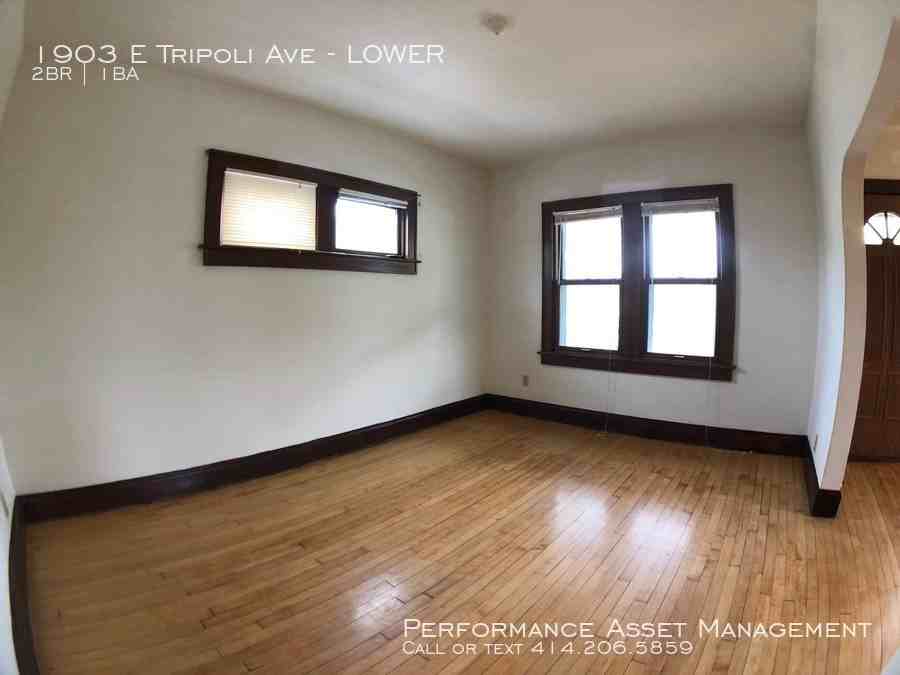 1903 E Tripoli Ave - Photo 2 of 7
