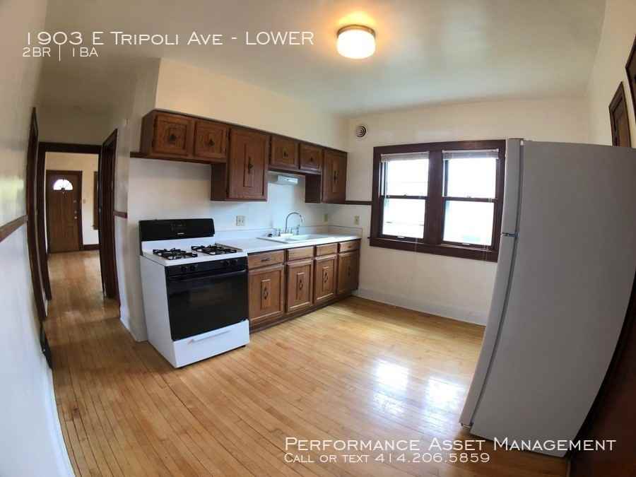 1903 E Tripoli Ave - Photo 3 of 7